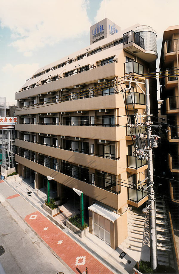 リーガル弁天町