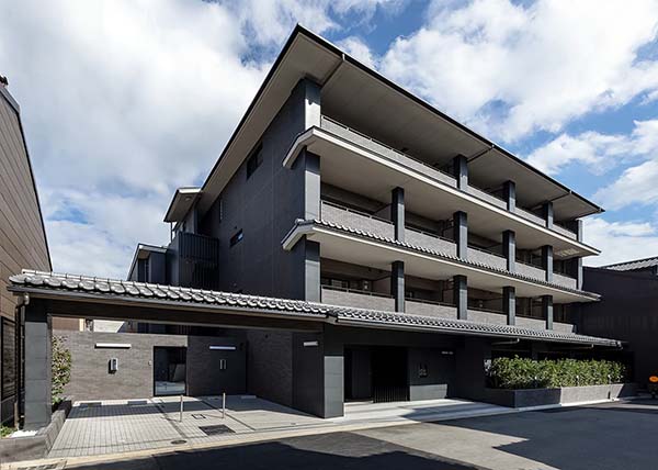 リーガル京都二条城前