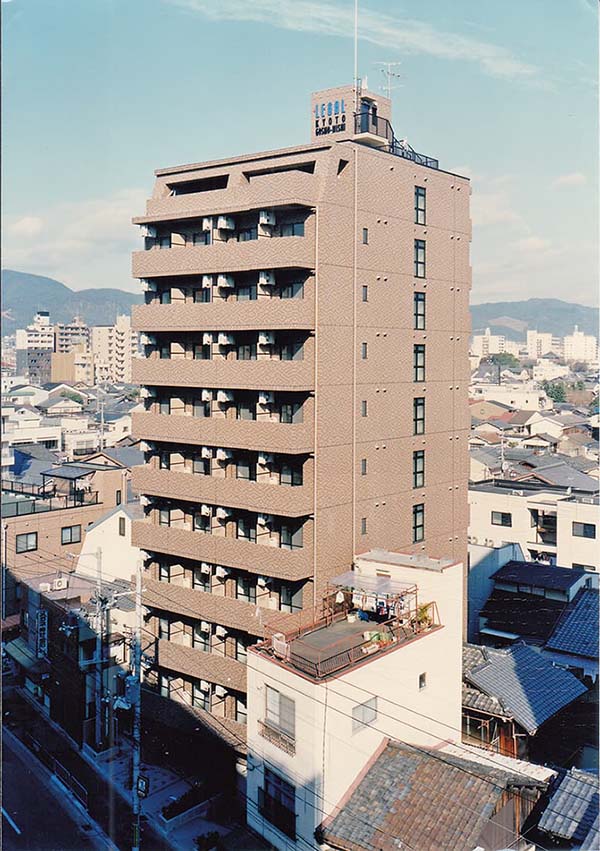 リーガル京都御所西